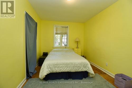 992 Baldwin Road, Mississauga, ON - Indoor Photo Showing Bedroom