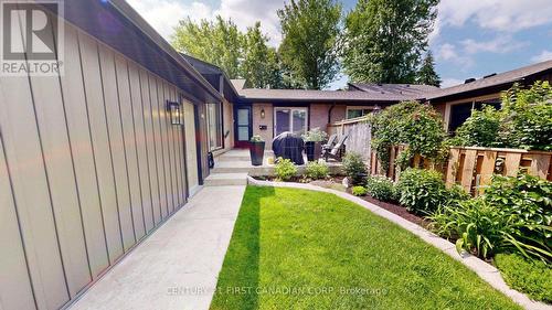 527 TOPPING LANE  London South (South A), ON N6J 3M8