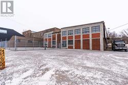 225 MERRITT STREET  St. Catharines (Burleigh Hill), ON L2T 1J7