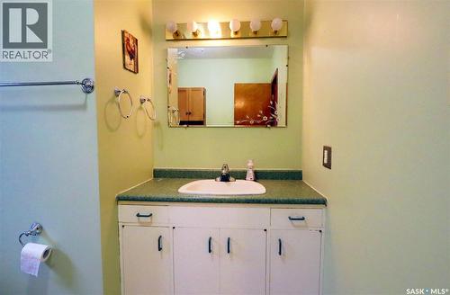 2166 Mcara Street, Regina, SK - Indoor