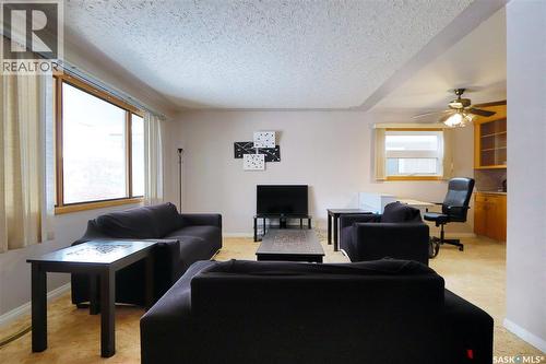 2166 Mcara Street, Regina, SK - Indoor Photo Showing Living Room