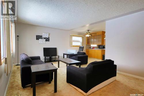 2166 Mcara Street, Regina, SK - Indoor