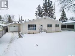 723 Eastwood STREET  Prince Albert, SK S6V 2T4