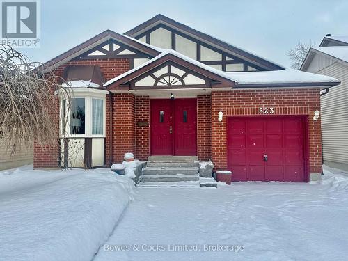 523 LAURIE AVENUE  Peterborough (Ashburnham Ward 4), ON K9L 1X8