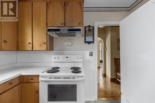 55 Riverview Ave, Sault Ste. Marie, ON - Indoor Photo Showing Kitchen