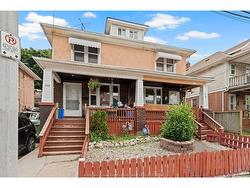 1048 Pelissier  Windsor, ON N9A 4L7