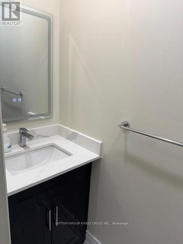 157 Ecclestone Drive, Brampton, ON - Indoor Photo Showing Bathroom