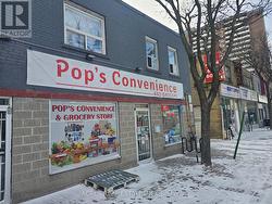 1818 WESTON ROAD  Toronto, ON M9N 1V8