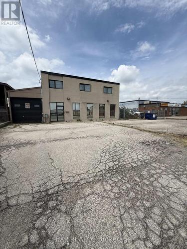 1261 Britannia Road E, Mississauga, ON 