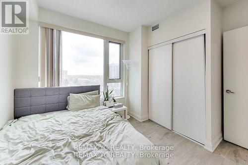 1002 - 68 Canterbury Place, Toronto, ON - Indoor Photo Showing Bedroom