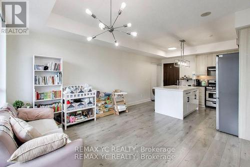 1002 - 68 Canterbury Place, Toronto, ON - Indoor