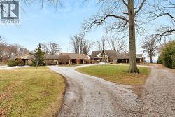 1275 SEACLIFF DRIVE  Kingsville, ON N9Y 2M3