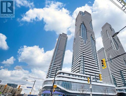 1607 - 8 Interchange Way E, Vaughan, ON - Outdoor With Facade