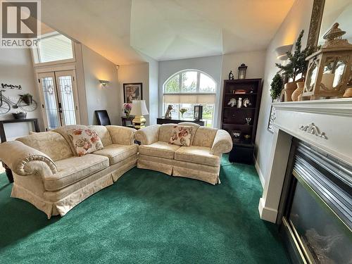108 Lawlor Drive, Quesnel, BC - Indoor Photo Showing Living Room With Fireplace