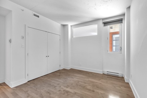 Primary bedroom - 401-1869 Rue Des Bassins, Montréal (Le Sud-Ouest), QC - Indoor Photo Showing Other Room