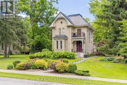 283 HASTINGS STREET  North Middlesex (Parkhill), ON N0M 2K0