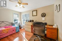 bedroom 2 / office - 