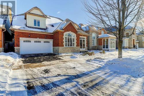 203 EVERETT STREET  Markham, ON L6E 1H2