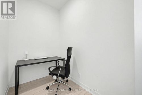 2009 - 39 Mary Street, Barrie, ON - Indoor Photo Showing Office