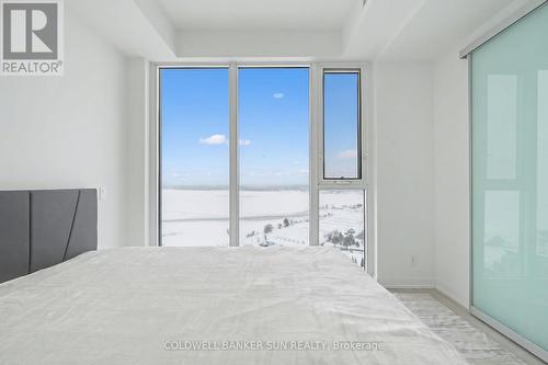 2009 - 39 Mary Street, Barrie, ON - Indoor Photo Showing Bedroom