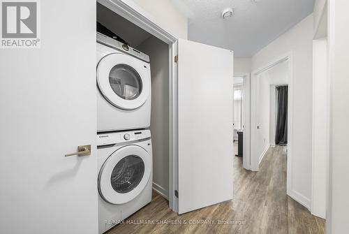 1330 Kaniv Street, Oakville, ON - Indoor Photo Showing Laundry Room