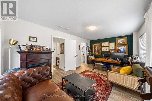 1330 Kaniv Street, Oakville, ON - Indoor Photo Showing Other Room