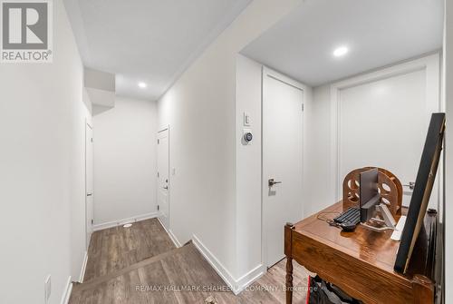 1330 Kaniv Street, Oakville, ON - Indoor
