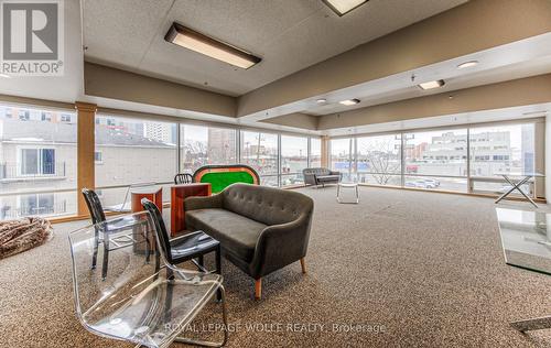 401 - 8 Hickory Street W, Waterloo, ON - Indoor Photo Showing Other Room