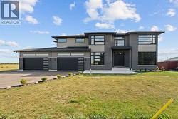 6061 PIKE  Amherstburg, ON N9V 2Y7