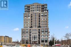 402 - 75 CLEARY AVENUE  Ottawa, ON K2A 1R8