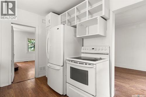 1357 Elphinstone Street, Regina, SK - Indoor Photo Showing Kitchen