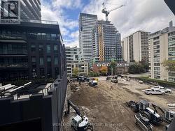 313 - 120 BROADWAY AVENUE  Toronto, ON M4P 0E9