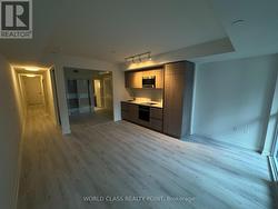 313 - 120 BROADWAY AVENUE  Toronto, ON M4P 0E9