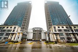 3002 - 36 LEE CENTRE DRIVE  Toronto, ON M1H 3K2