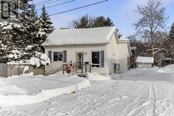 40 Fauquier AVE  Sault Ste. Marie, ON P6B 2P1