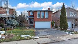 338 PARKRIDGE CRESCENT  Oakville, ON L6M 1B1