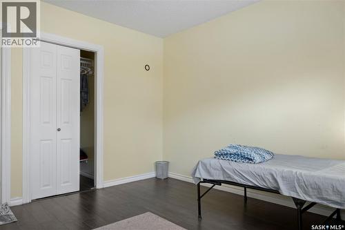 87 Robinson Crescent, Regina, SK - Indoor Photo Showing Bedroom