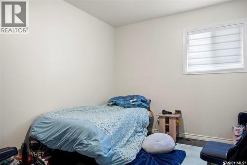 87 Robinson Crescent, Regina, SK - Indoor Photo Showing Bedroom