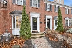 20 - 1280 MAPLE CROSSING BOULEVARD  Burlington, ON L7S 2G2