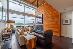 304-368 Main St  Tofino, BC V0R 2Z0