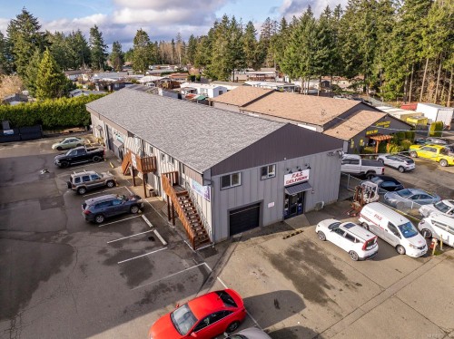 821 Shamrock Pl, Comox, BC 