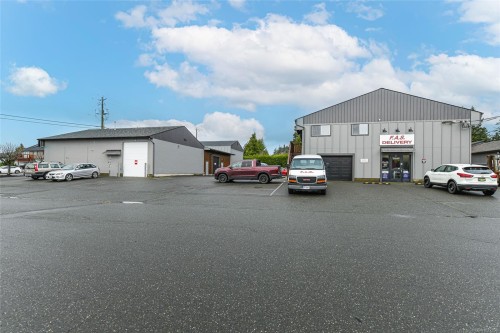 821 Shamrock Pl, Comox, BC 