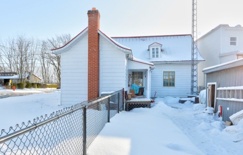 Cour - 860 Rue De Frontenac, Berthierville, QC - Outdoor