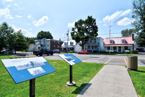 Autre - 860 Rue De Frontenac, Berthierville, QC - Outdoor