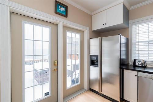 45 Renfrew St, Winnipeg, MB 