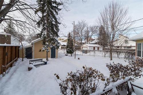 45 Renfrew St, Winnipeg, MB 