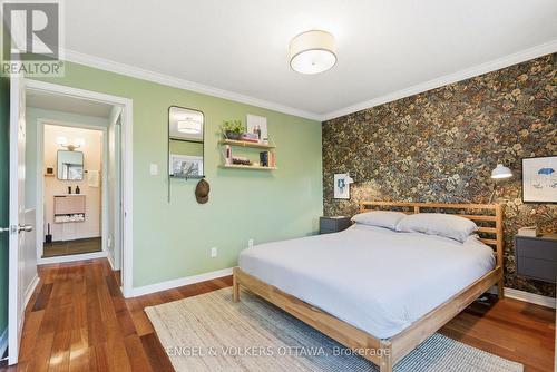 364 Arlington Avenue, Ottawa, ON - Indoor Photo Showing Bedroom