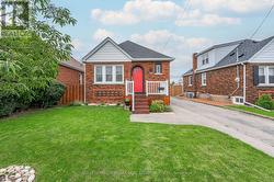 131 ADELINE AVENUE  Hamilton, ON L8H 5T7
