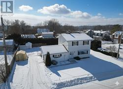 108 CROSSLAND DRIVE  Ottawa, ON K0A 1X0