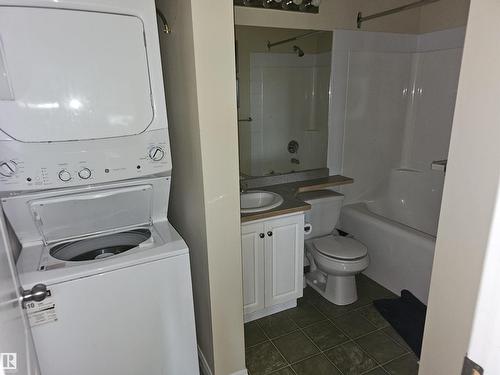 7511 171 St Nw, Edmonton, AB - Indoor Photo Showing Laundry Room